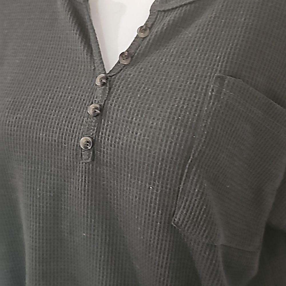Good Fall Layering piece - Picture 2 of 3
